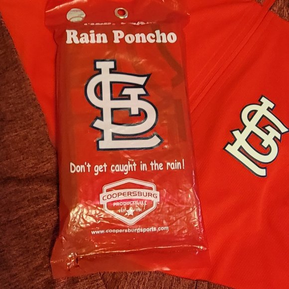 MLB Fans! ST. Louis knit pom tassel toboggan & STL rain poncho. - Picture 3 of 7